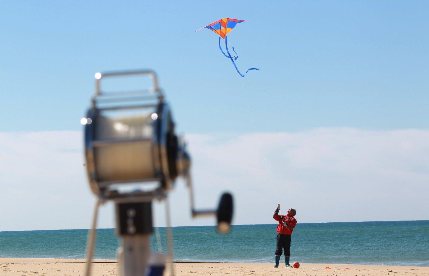 Le Porge 29 septembre 2015 Ocean Plage Centrale Pêche KITEFISHING La Peche au Cerf Volant avec Didier Vialard Pecher jusqu'à 1000 mètres depuis la côte sans lancer !